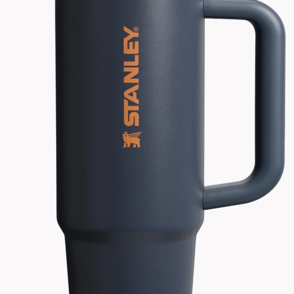 Stanley Twilight 30 OZ Quencher ProTour Flip Straw Tumbler dark navy blue color
